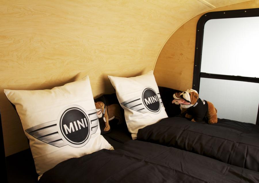  Mini Cooper Cowley Caravan 2012 года  (фото 4 из 10)